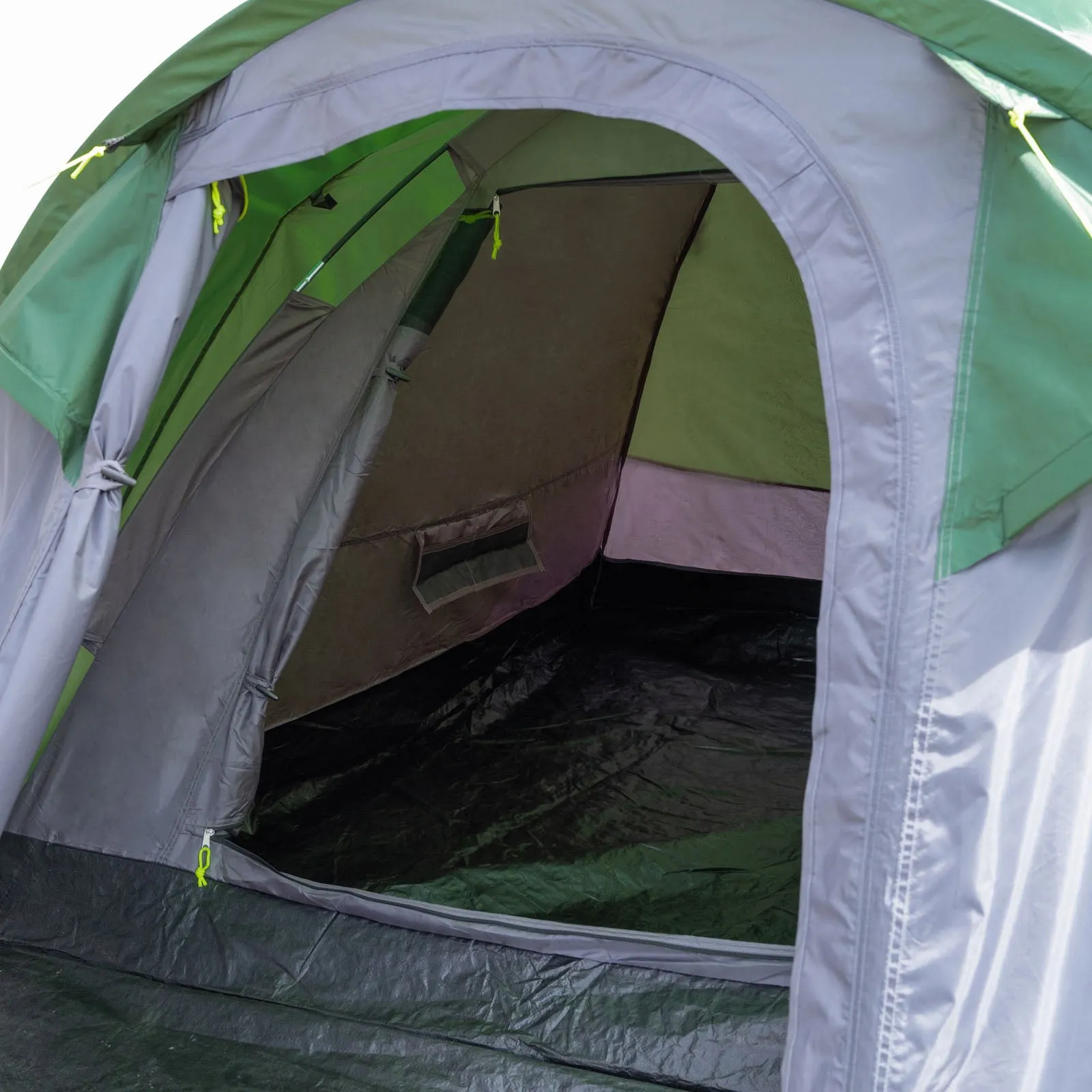 Regatta Outdoors Kivu V3 3 Man Dome Camping Tent - Greener Pastures