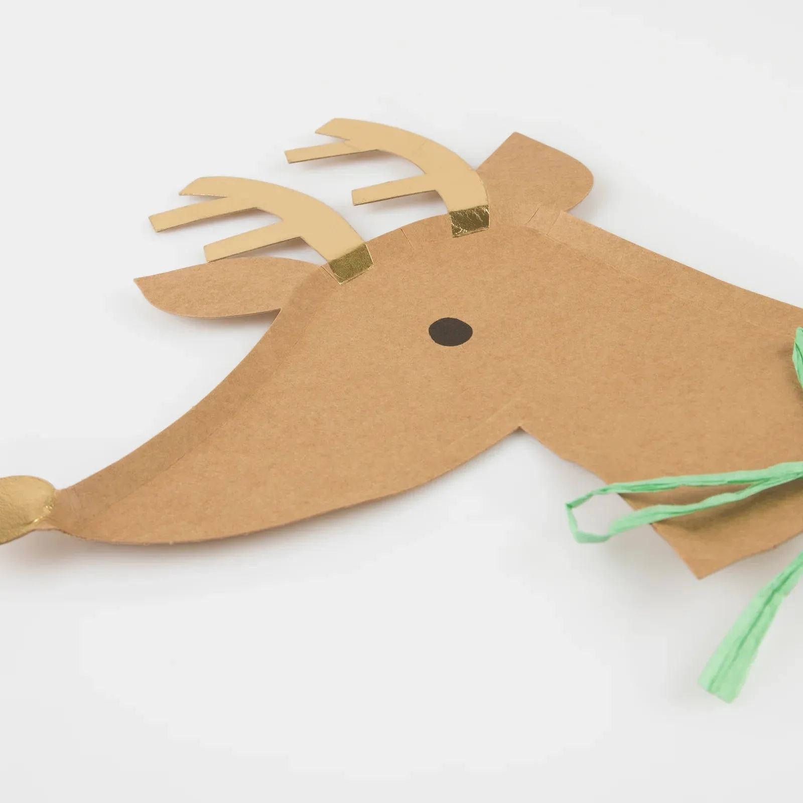 Set/8 Reindeer with Raffia Bow Plates